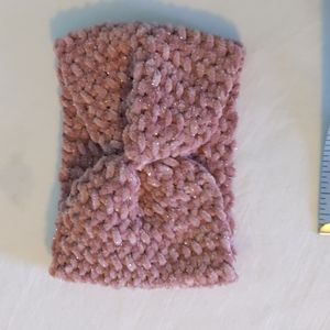 Crochet baby headband size 3-6 months